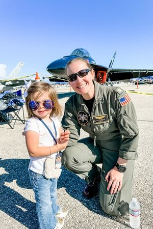 little girl with female pilot camarillo air show