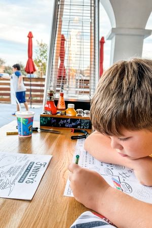kids activities at finneys crafthouse patio dining